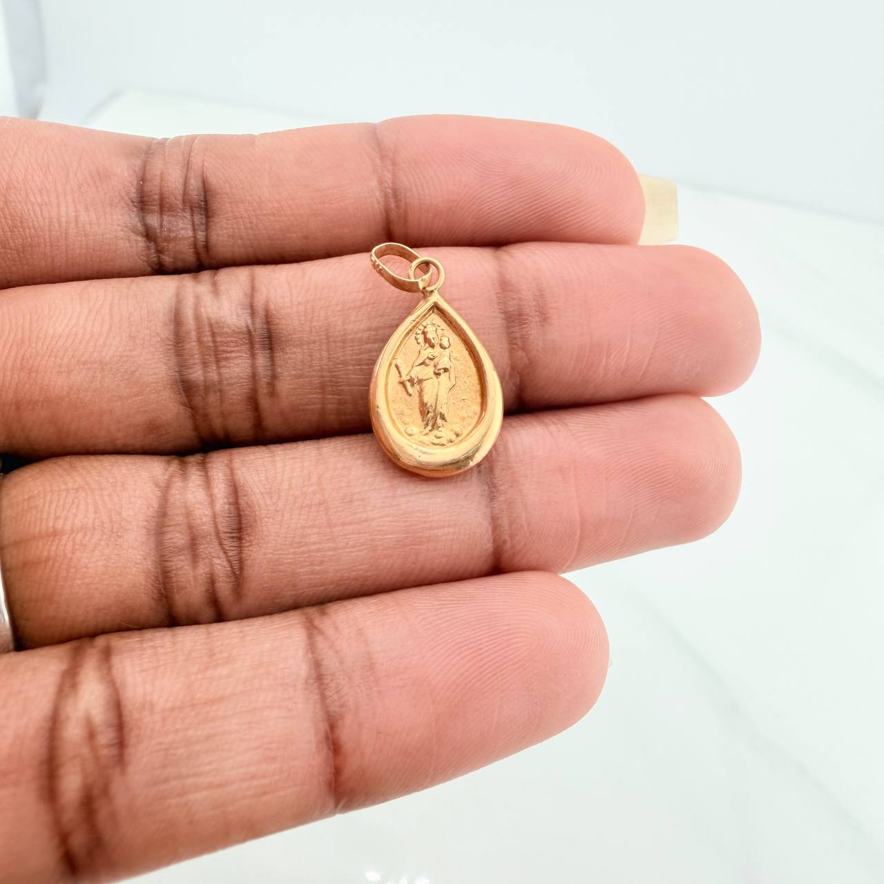 Dije Virgen del Carmen 0.75gr / 3/4 in / Oro Amarillo 18K %
