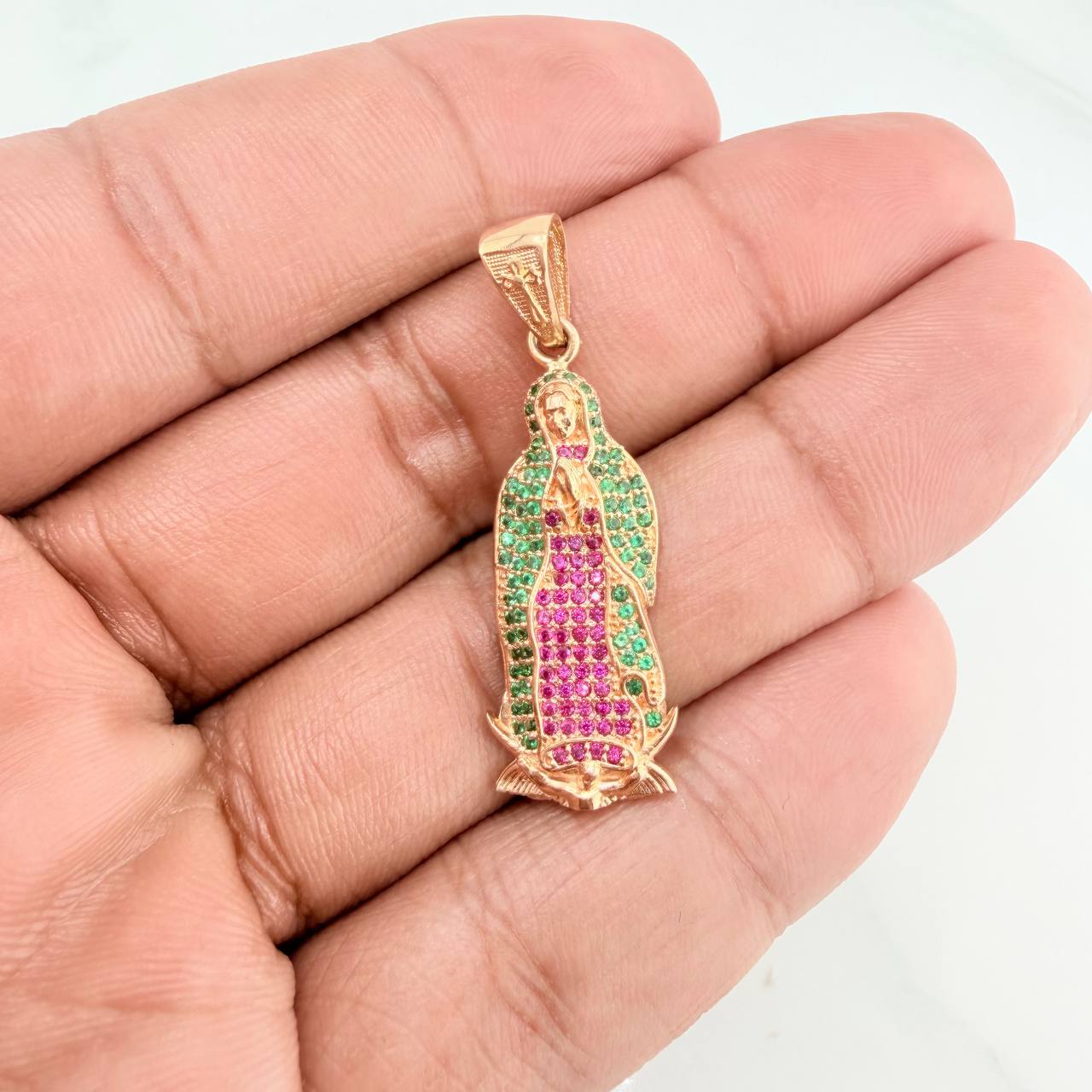 Dije Virgen de Guadalupe 4.3gr / 1 1/2 in / Oro Amarillo 18K %