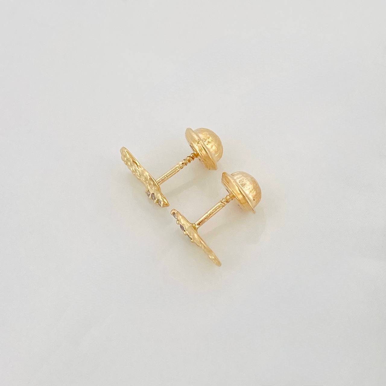 Stud Earrings Butterfly 0.75g / in / 6.46mm Yellow Gold 18K