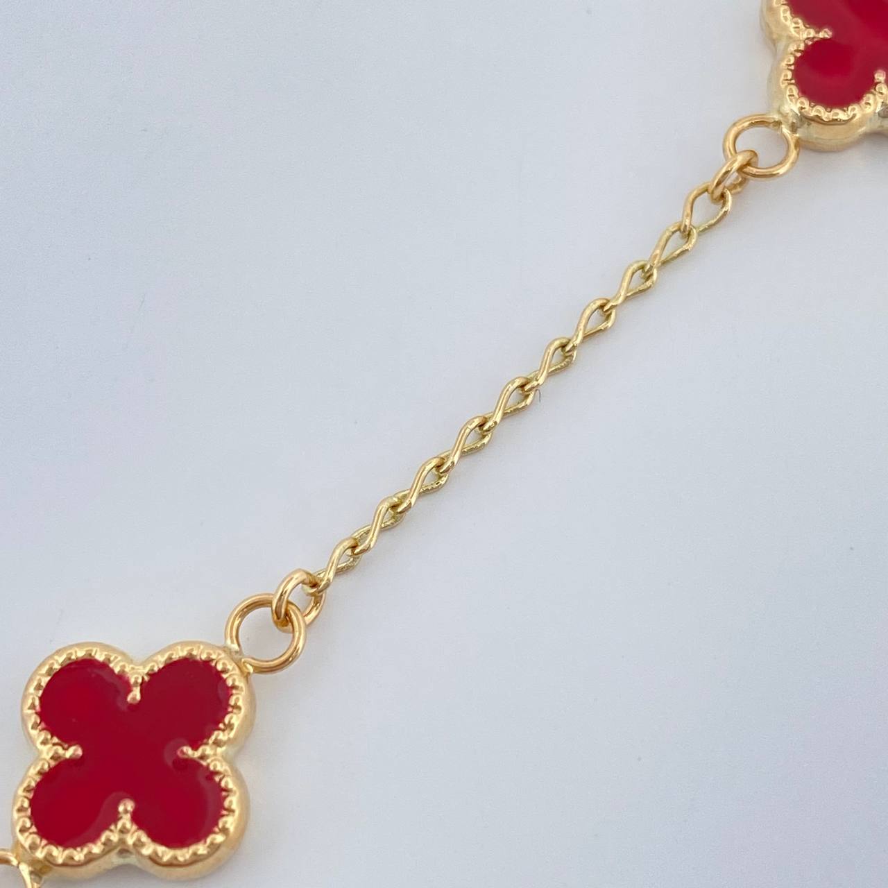 Pulso Trebol Espiga 3.3gr / 7 1/2 in / 1mm Oro Amarillo 18K %