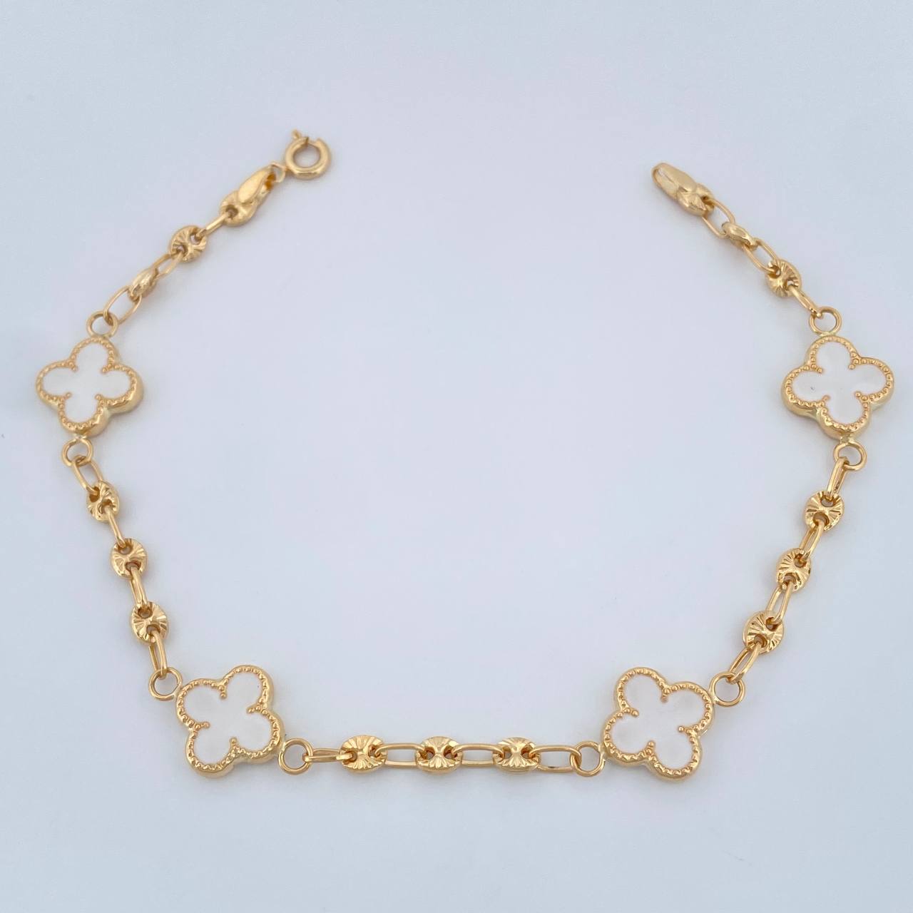 Pulso Trebol GC 4.25gr / 7 1/4 in / 2mm Oro Amarillo 18K %