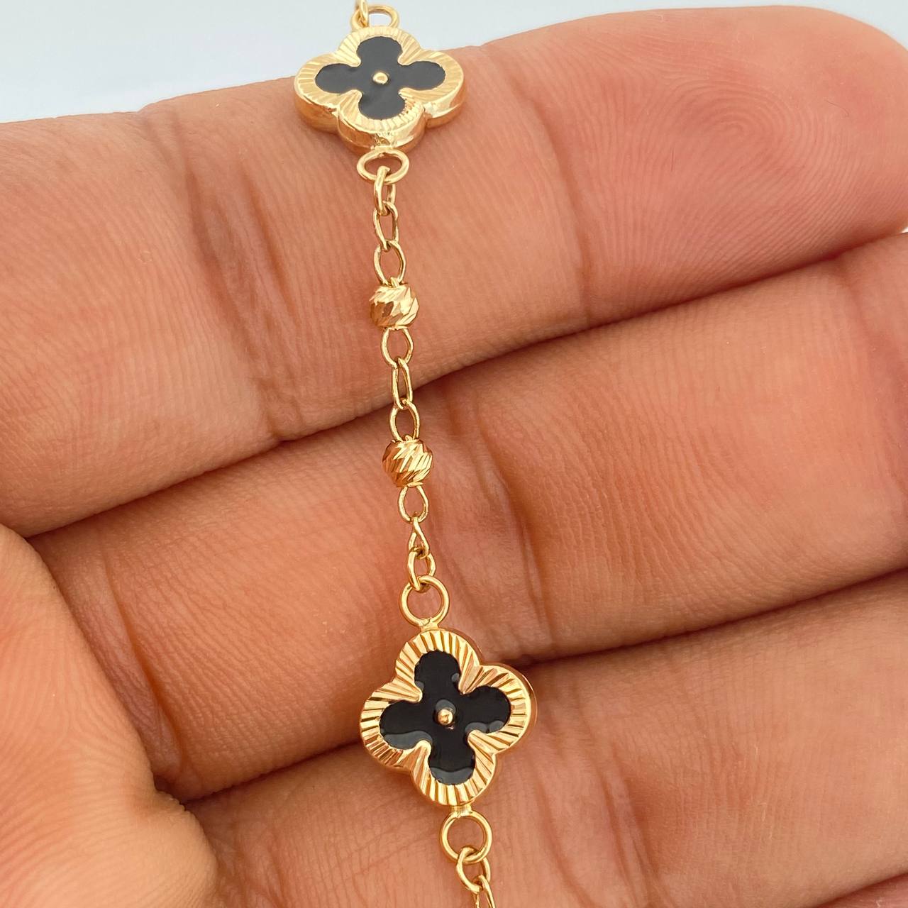 Pulso Trebol Militar 4.1gr / 7 1/2 in / 3mm Oro Amarillo 18K %
