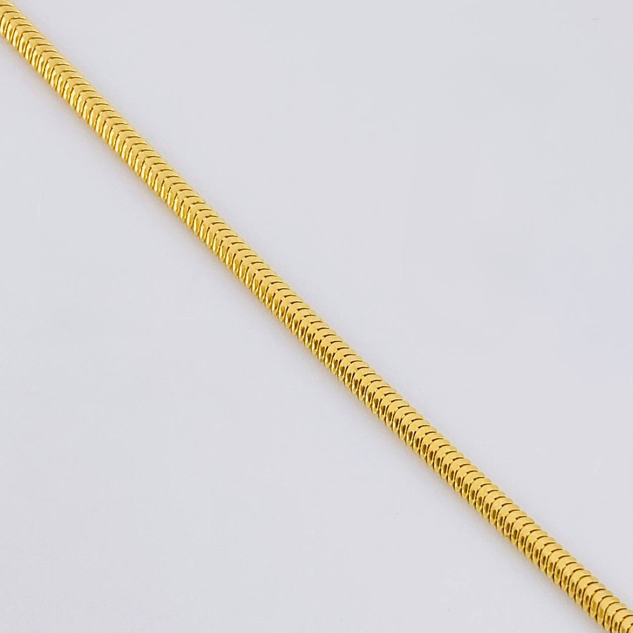 Pulso Serpiente 2.45g / 7 1/2 in / 2.1mm Oro Amarillo 18K