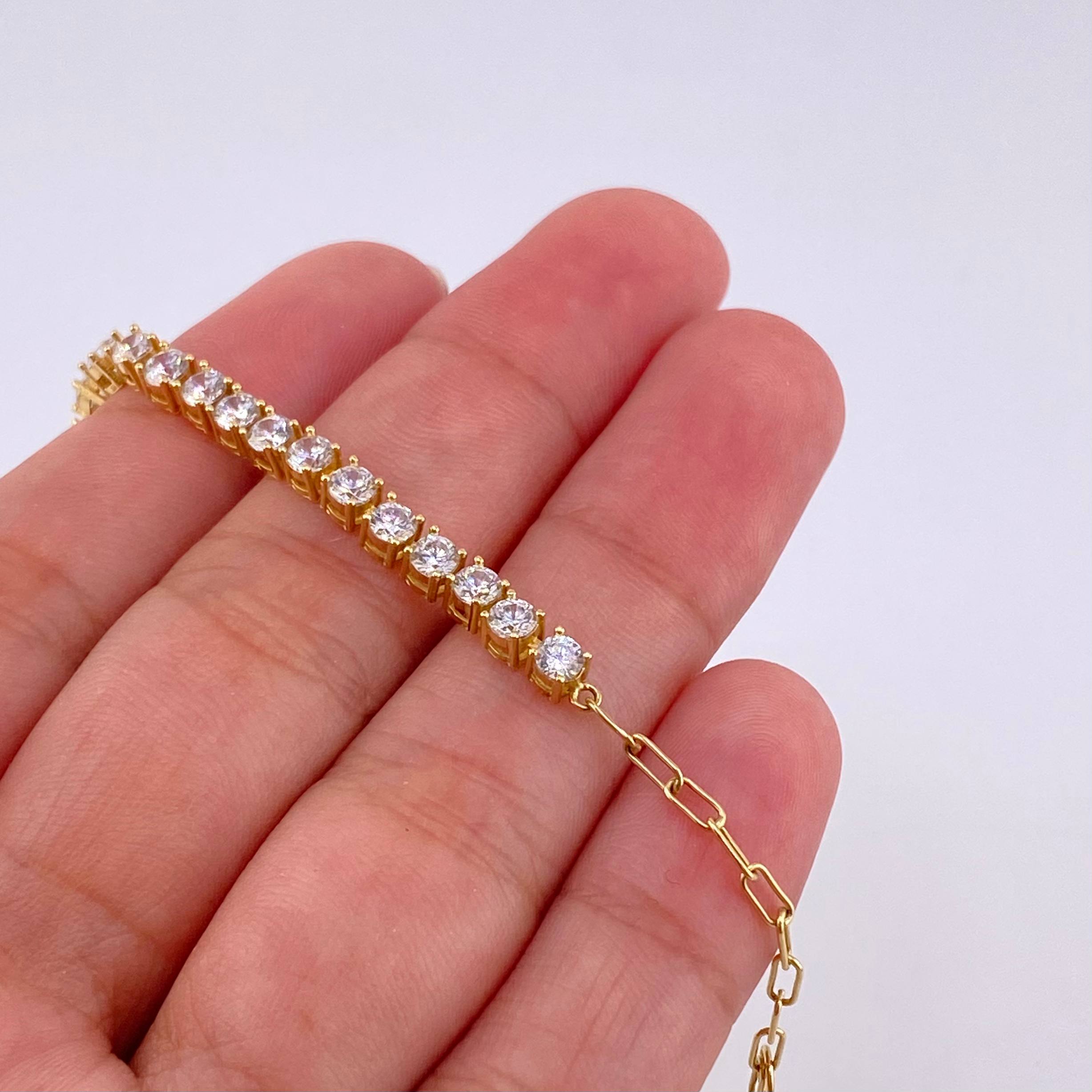 Pulso Modulable Tenis 5.4g / 7 3/4 in - 7 1/4 in / 3mm Oro Amarillo 18K