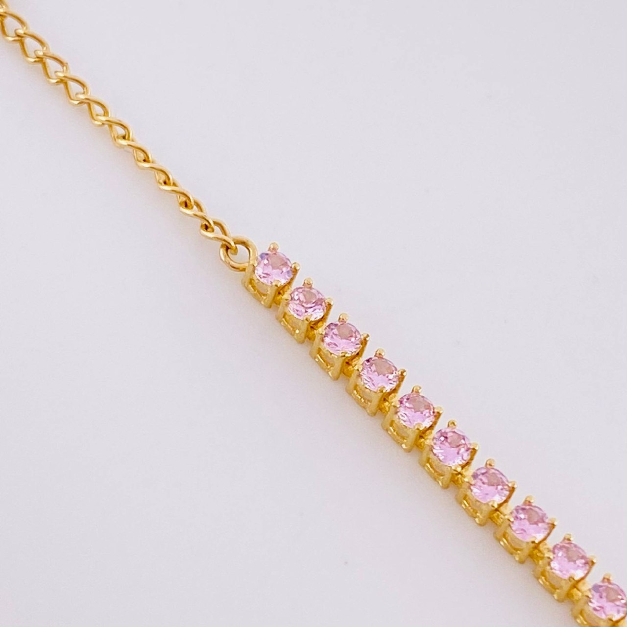 Pulso Modulable Tenis 2.95g / 7 1/4 in - 6 1/2 in / 2mm Oro Amarillo 18K