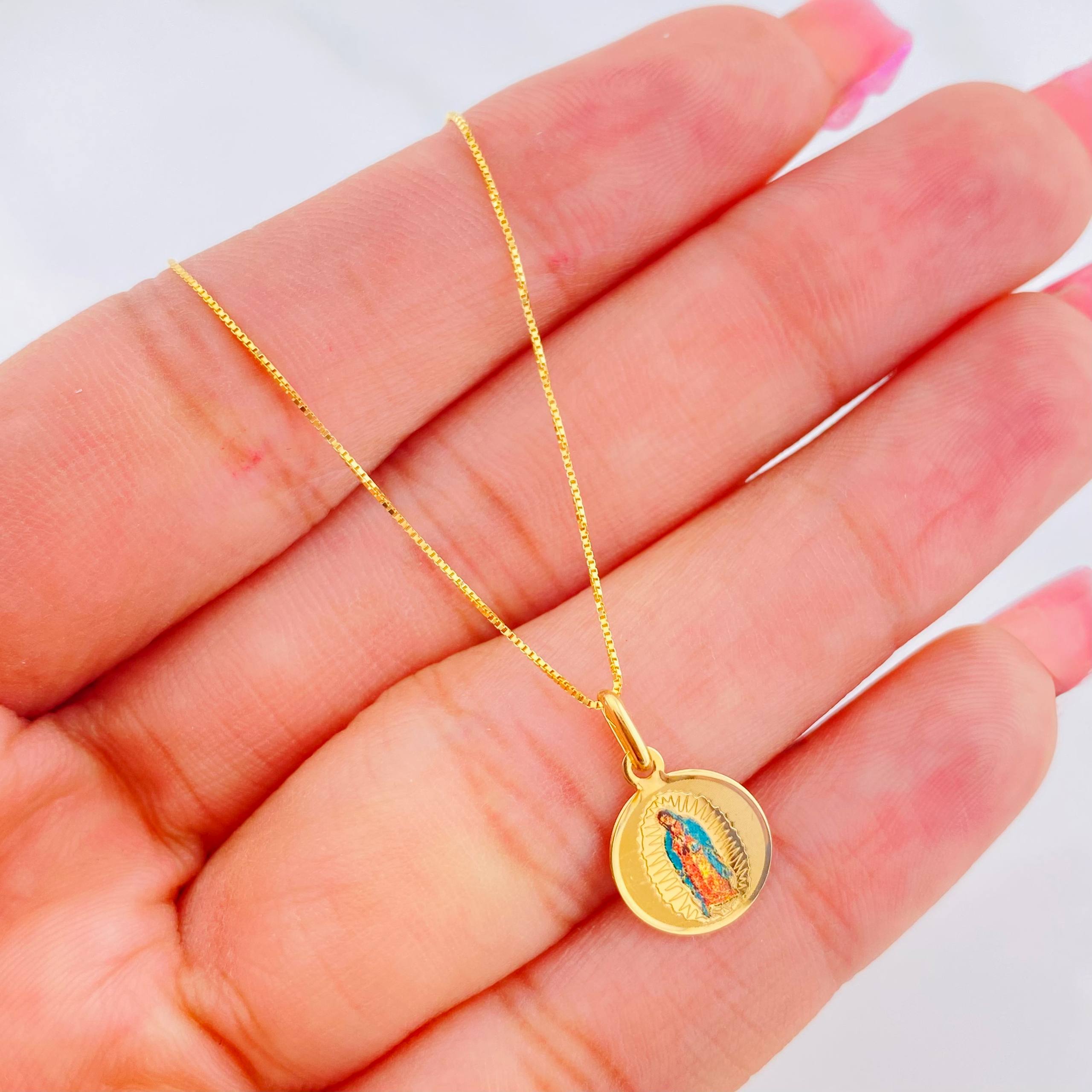 Set Cadena Veneciana + Dije Virgen de Guadalupe / 1.55g / 18 in Oro Amarillo 18K