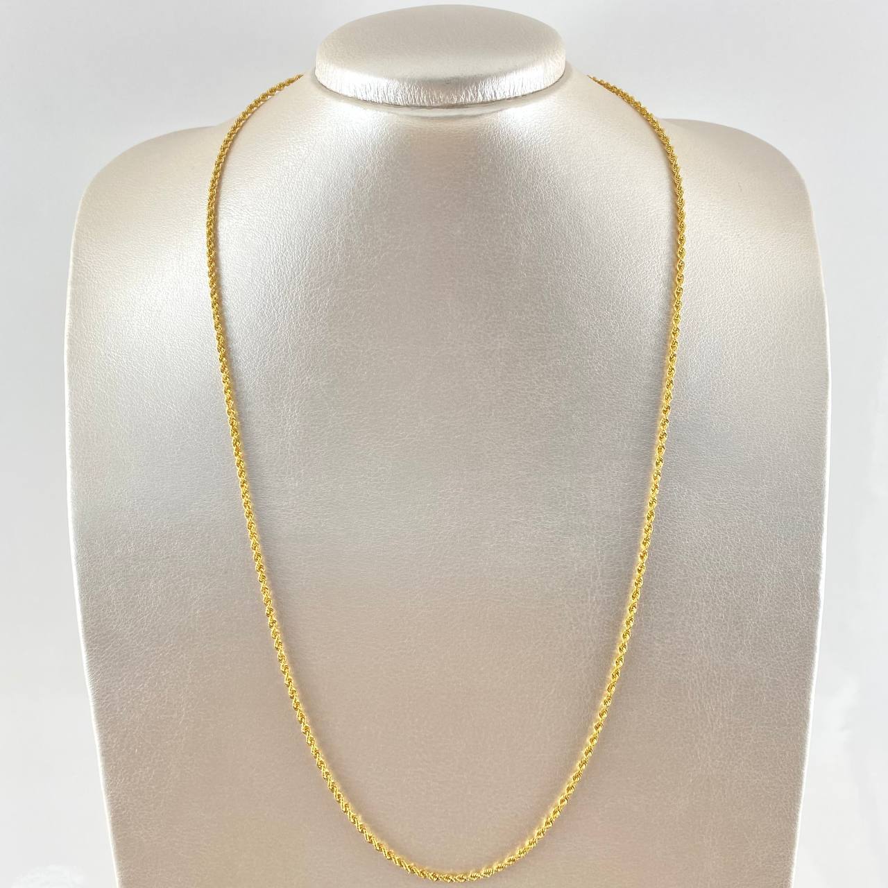 Cadena Lazo 3.45gr / 23 1/2 in / 2.2mm Oro Amarillo +3 18K