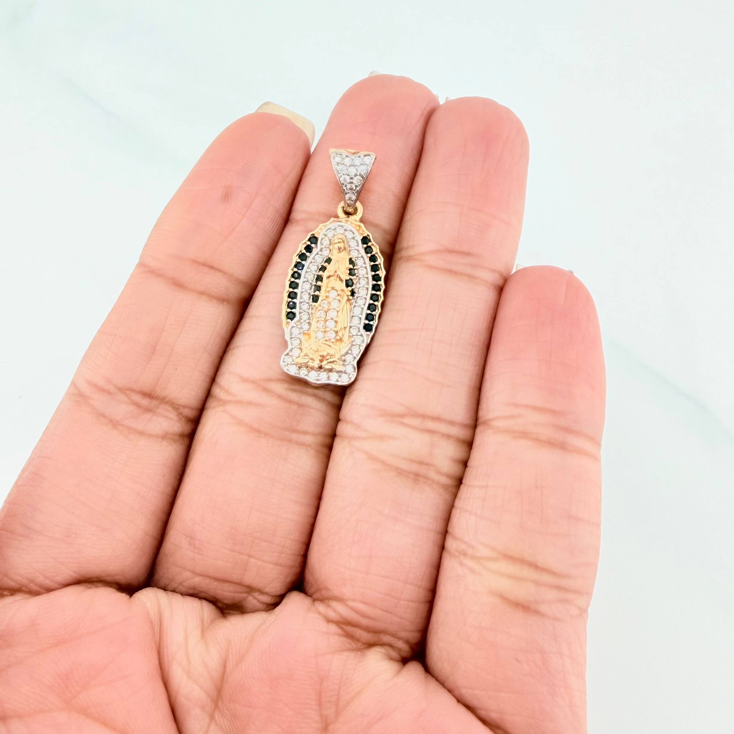 Pendant Virgin of Guadalupe 3.1 g / 1 in Two-Tone Yellow White Gold 18K