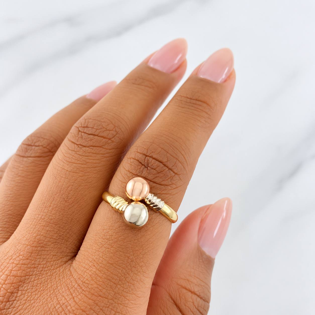 You and Me Ring 1.35g / Adjustable Three Golds 18K