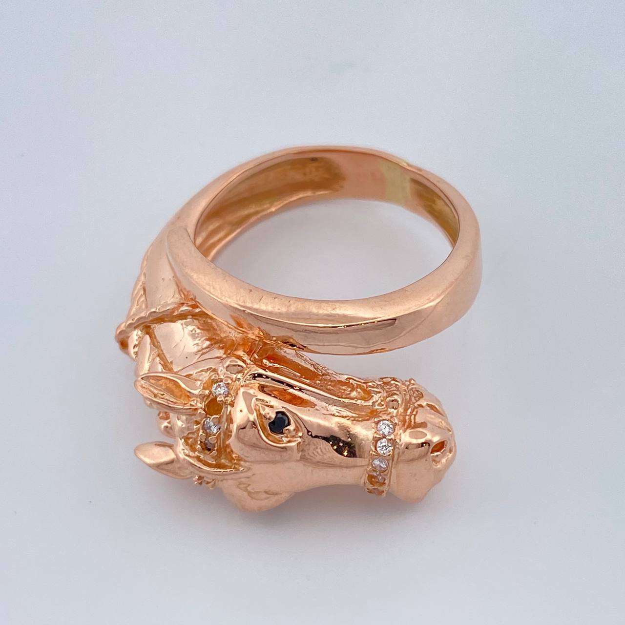 Anillo Caballo 10.25gr / T7 / Oro Rosa 18K $