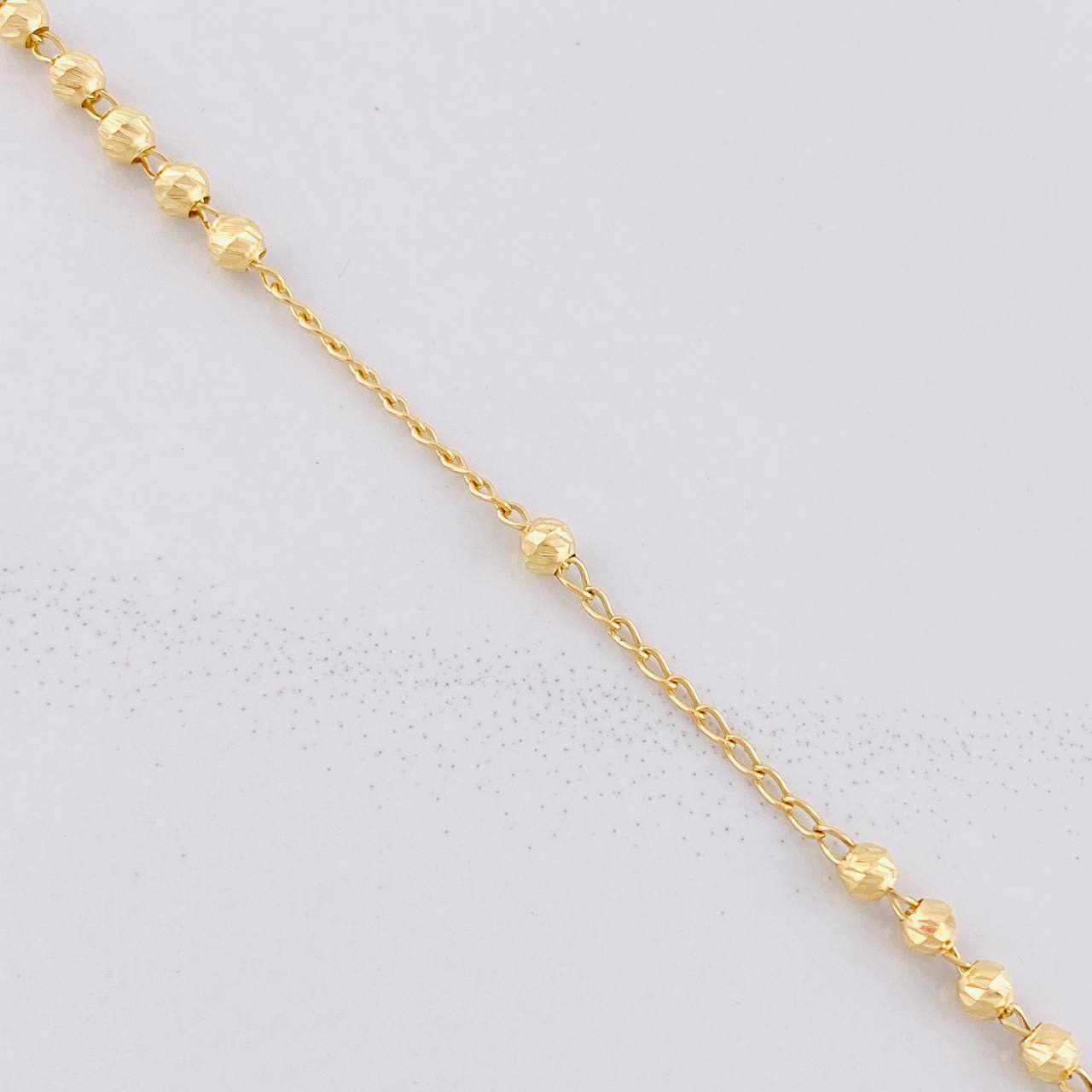 Rosary Miraculous Virgin 5.75g / 20 in / 3mm Yellow Gold 18K