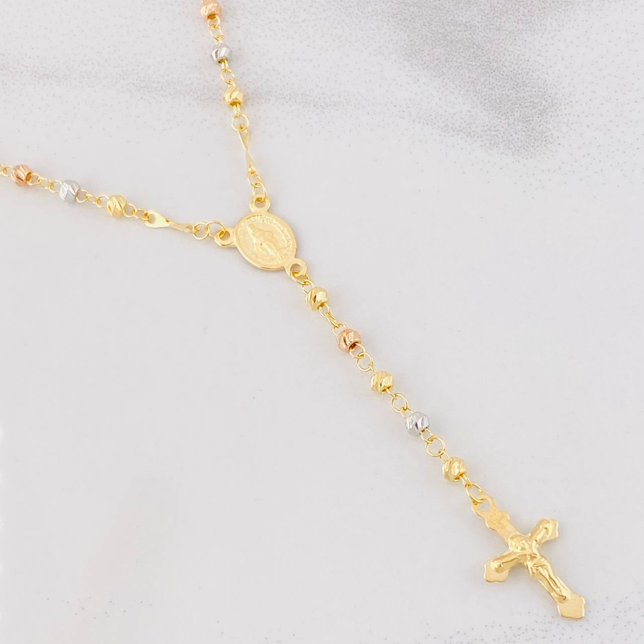 Rosary Miraculous Virgin 6.4g / 20 in / 3mm Three Golds 18K