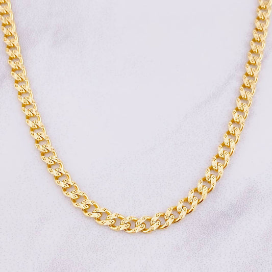 Cadena Cubana Infinito 15.65g / 22 in / 4.8mm Oro Amarillo 18K