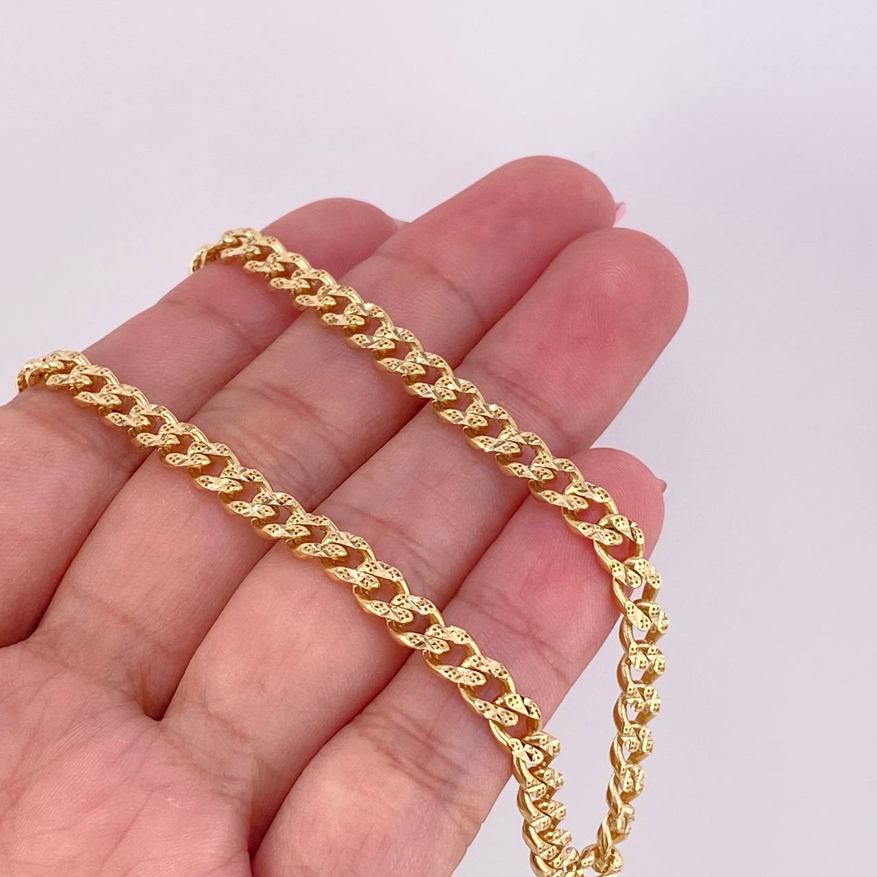Cadena Cubana Infinito 14.4g / 20 in / 4.8mm Oro Amarillo 18K