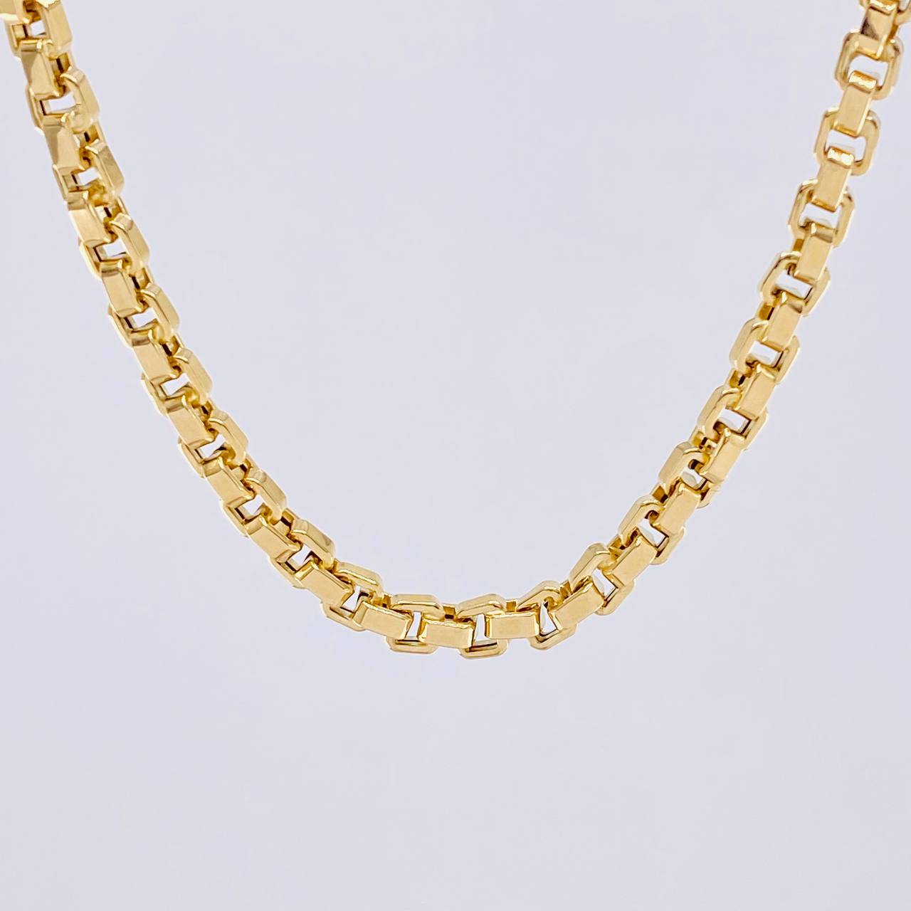 Venetian Chain Square 17.65g / 24 in / 4.5mm Yellow Gold 18K
