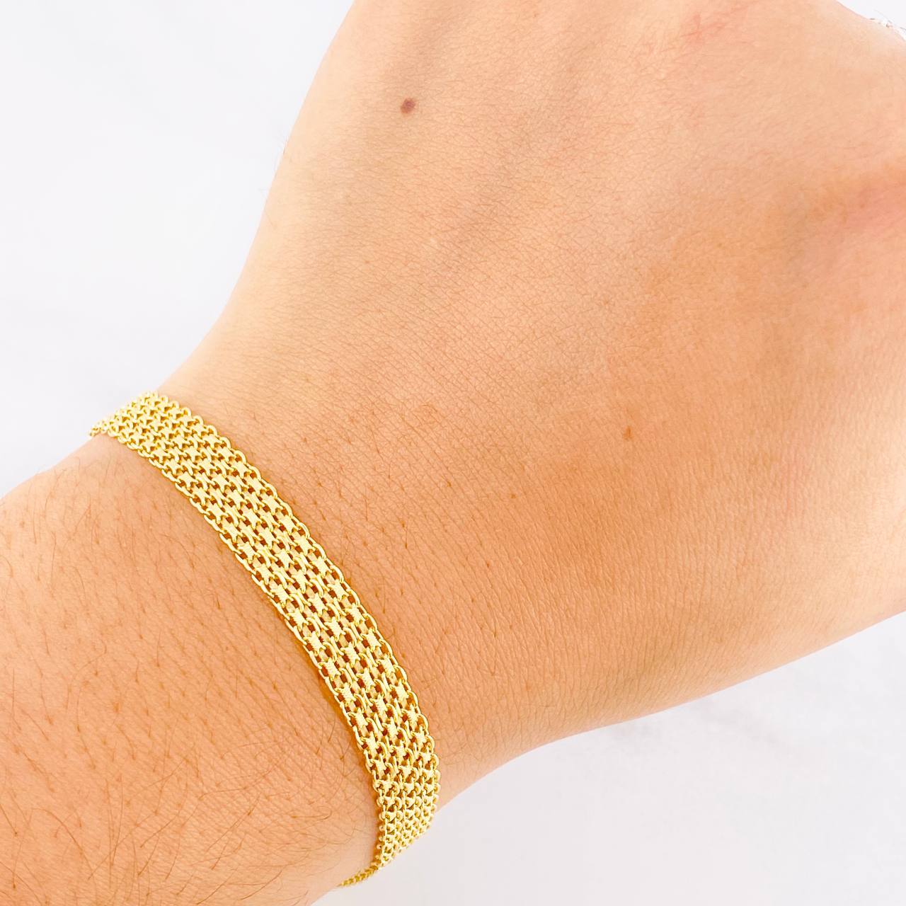 Pulso Chino 8.9g / 8 in / 7mm Oro Amarillo 18K