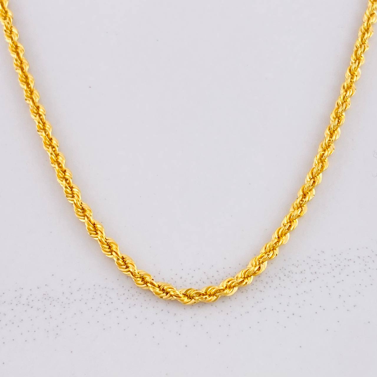 Cadena Lazo 3.35g / 24 in / 2.2mm Oro Amarillo 18K