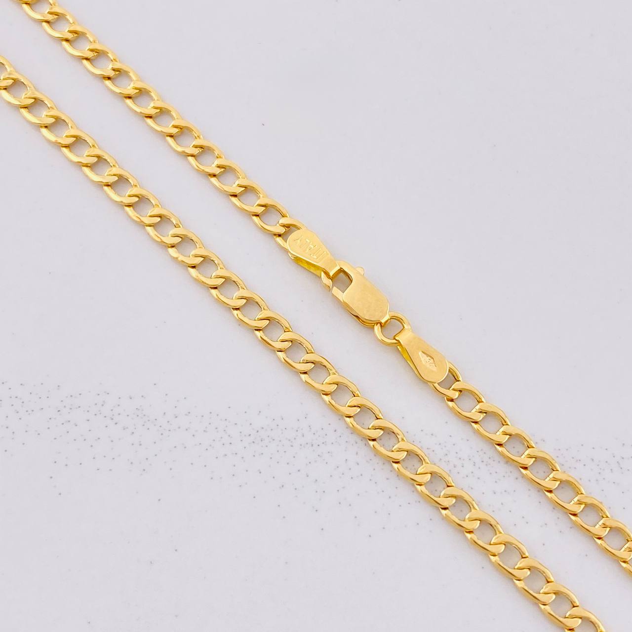 Cuban Links 5.75g / 24 in / 3.2mm Yellow Gold 18K