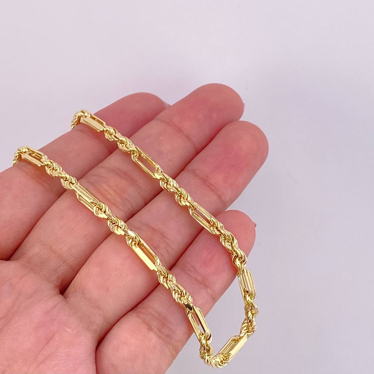 Cadena Lazo Especial 17g / 24 in / 3.5mm Oro Amarillo 18K