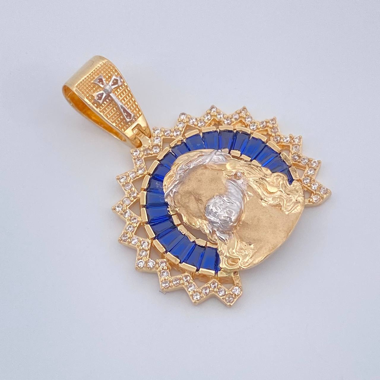 Dije Cristo Rostro 7.5gr / 1 1/4 in / Dos Oros Amarillo Blanco 18K $