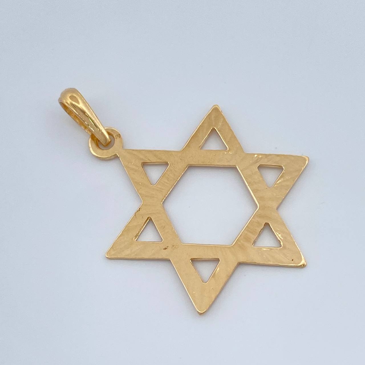 Pendant David 1.6gr / 1 1/4 in / Yellow Gold 18K %