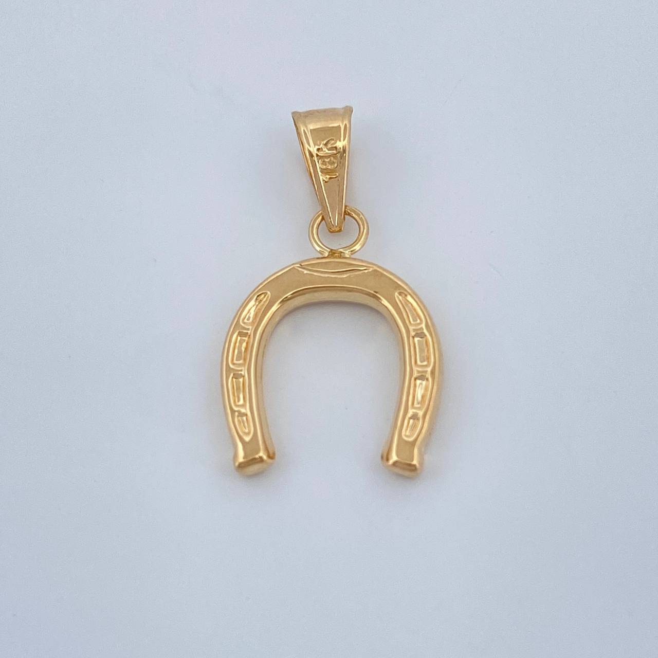 Dije Herradura 0.65gr / 3/4 in / Oro Amarillo 18K %