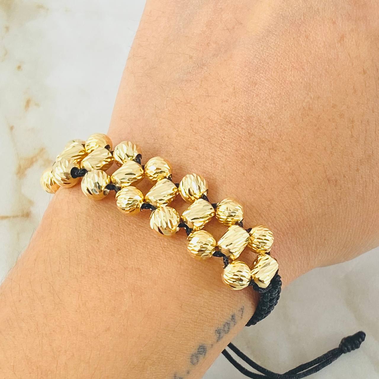 Black Bracelet Beads Cylinders 5.2gr / 6mm Yellow Gold 18K ©