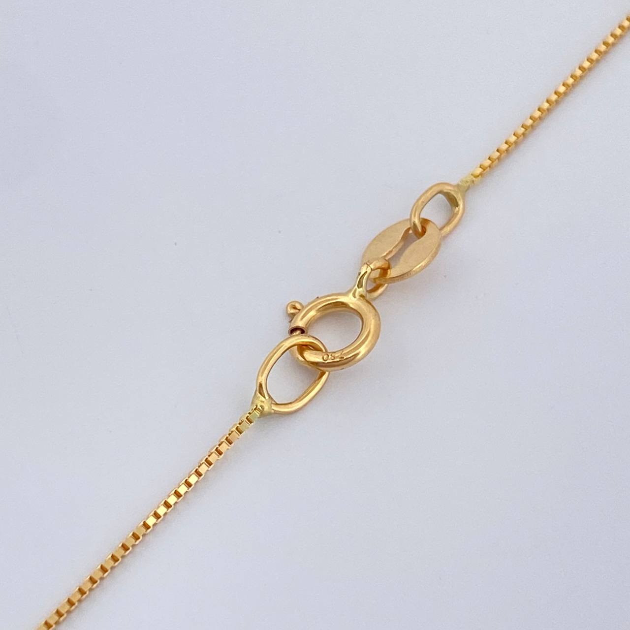 Set Cadena y Dije Veneciana + Virgen Maria 1.8gr / 17 3/4 in / 1mm Oro Amarillo 18K %