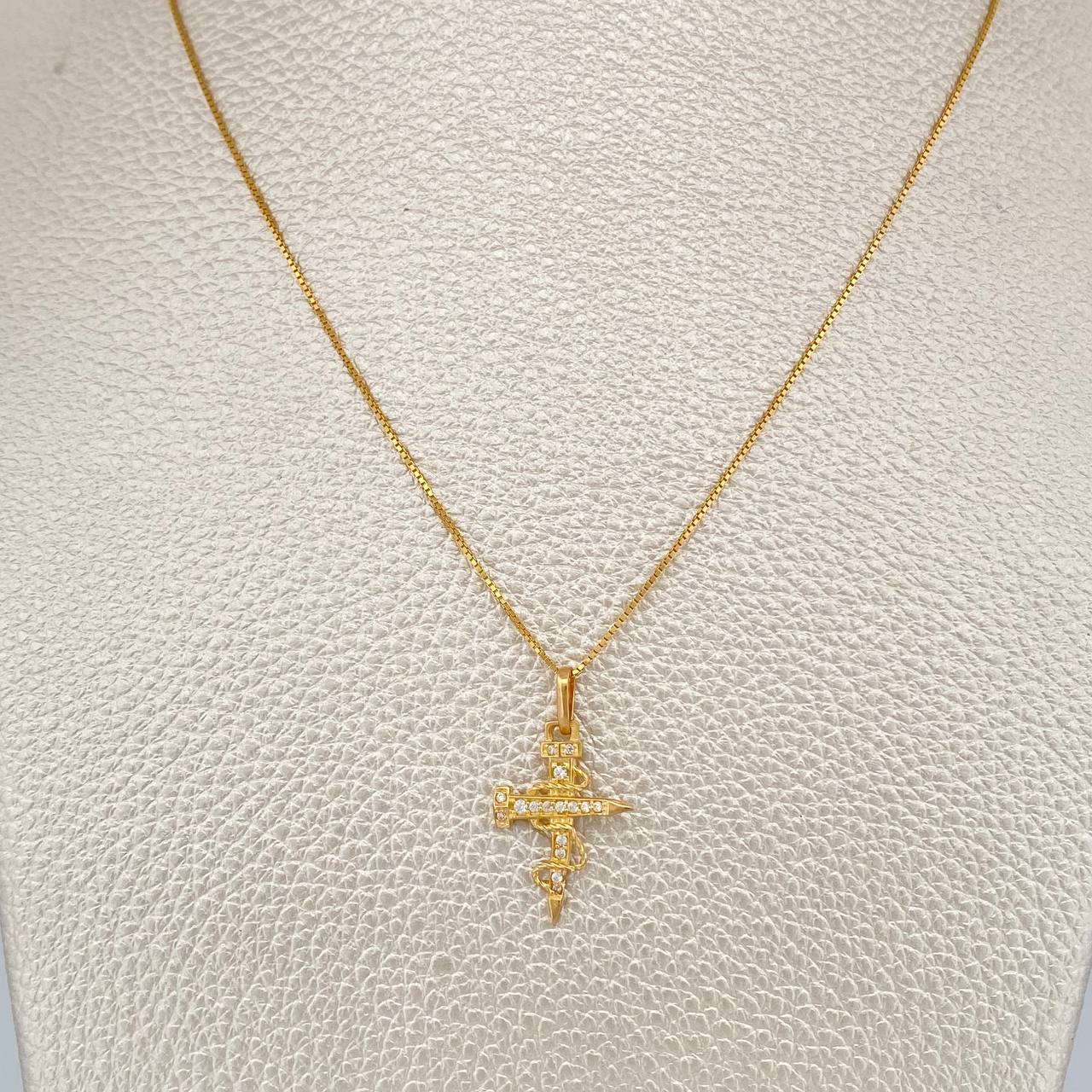 Set Cadena y Dije Veneciana + Cruz Clavo 2.6gr / 18 1/2 in / 1mm Oro Amarillo 18K %