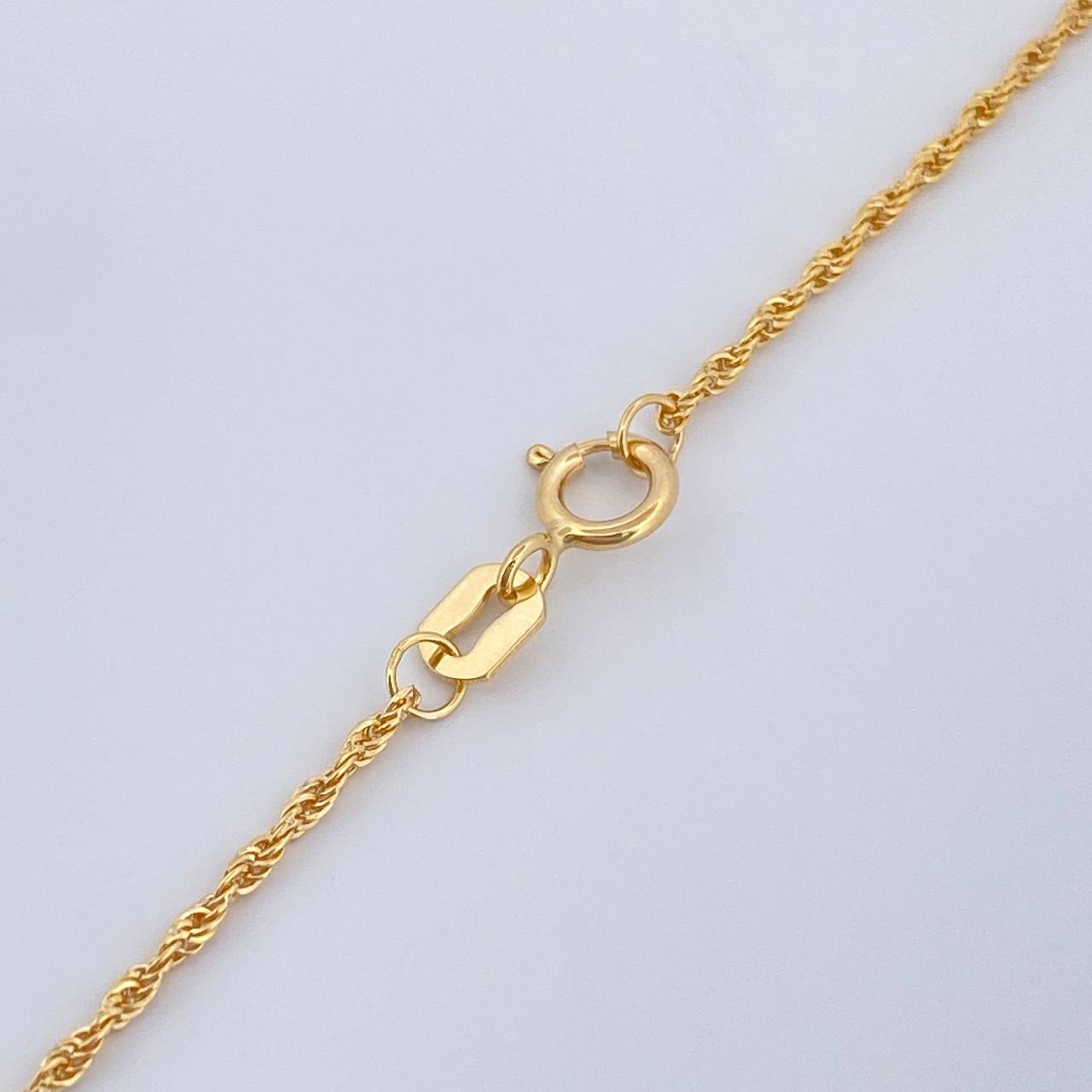 Set Cadena y Dije Lazo + Corona 1.6gr / 17 1/2 in / 1mm Oro Amarillo 18K %