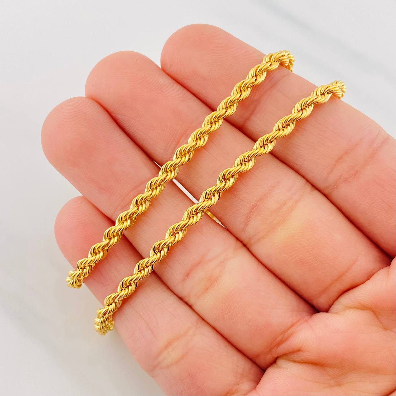 Cadena Lazo 7.25g / 24 in / 3.2mm Oro Amarillo 18K