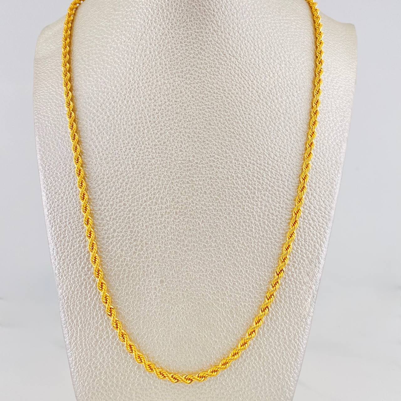 Cadena Lazo 7.8g / 24 in / 3.2mm Oro Amarillo 18K
