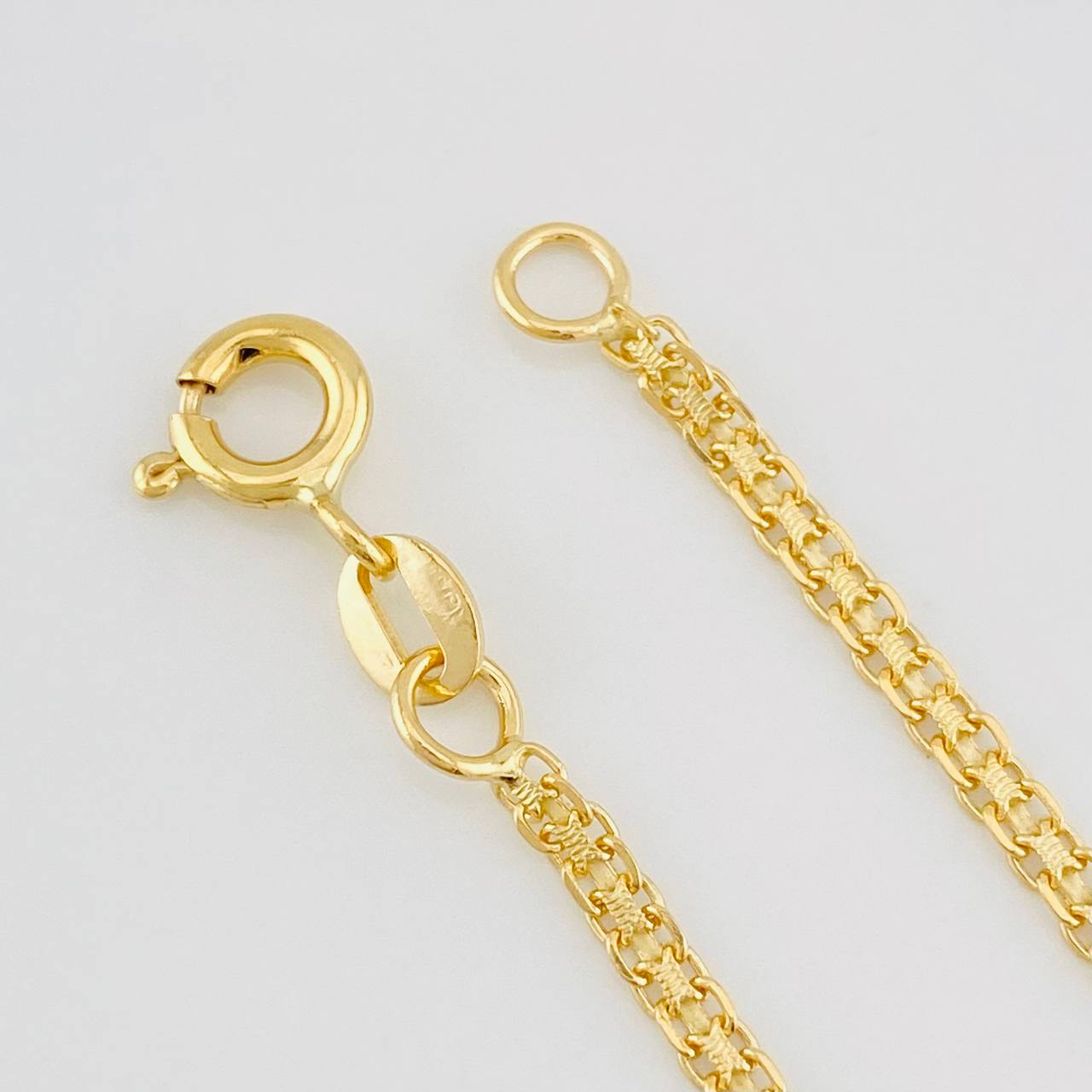 Pulso Chino 1.95g / 7 in / 2.2mm Oro Amarillo 18K
