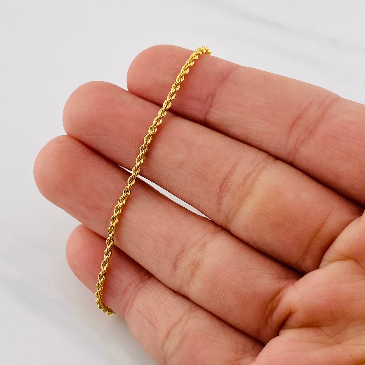 Pulso Lazo 0.8g / 7 in / 1.7mm Oro Amarillo 18K