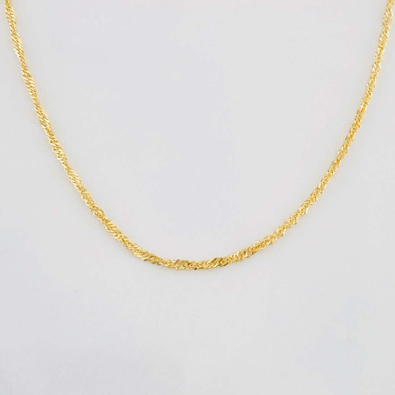 Cadena Singapur 1.4g / 45cm / 1.3mm Oro Amarillo 18K