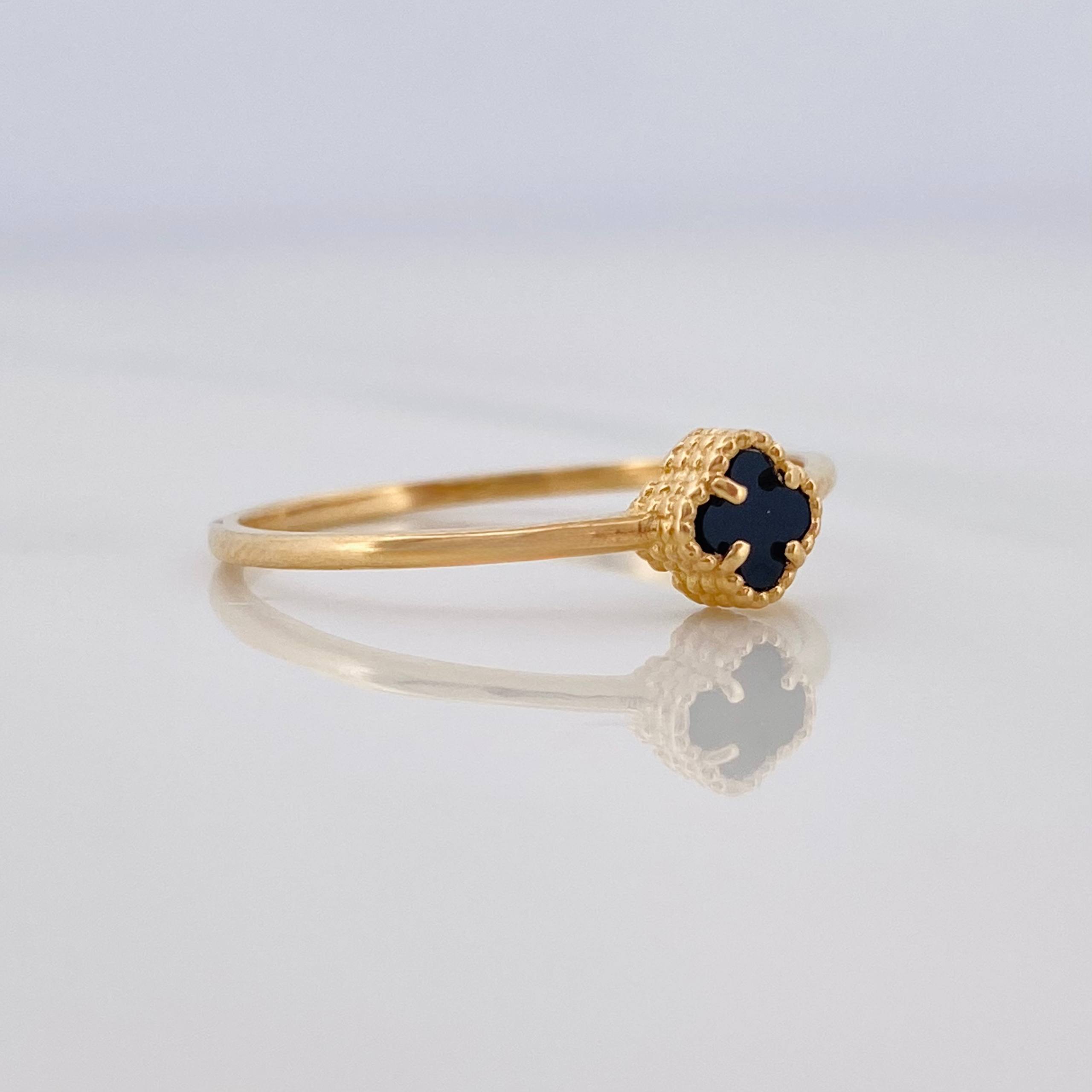 Anillo Trebol 1.25g / T7 3/4 Oro Amarillo 18K