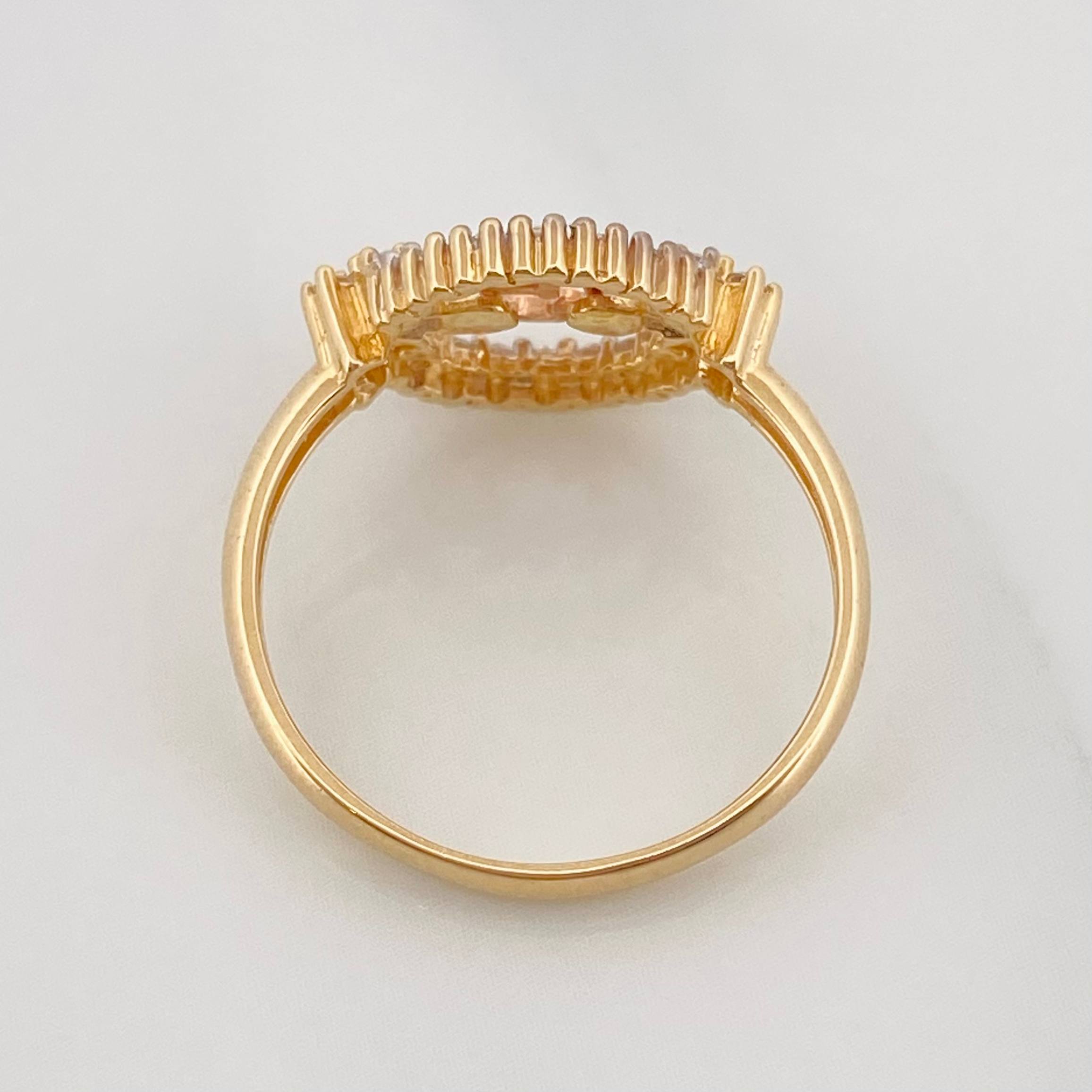 Ring 15s Circle 2.75g / T6 1/2 Three Golds 18K