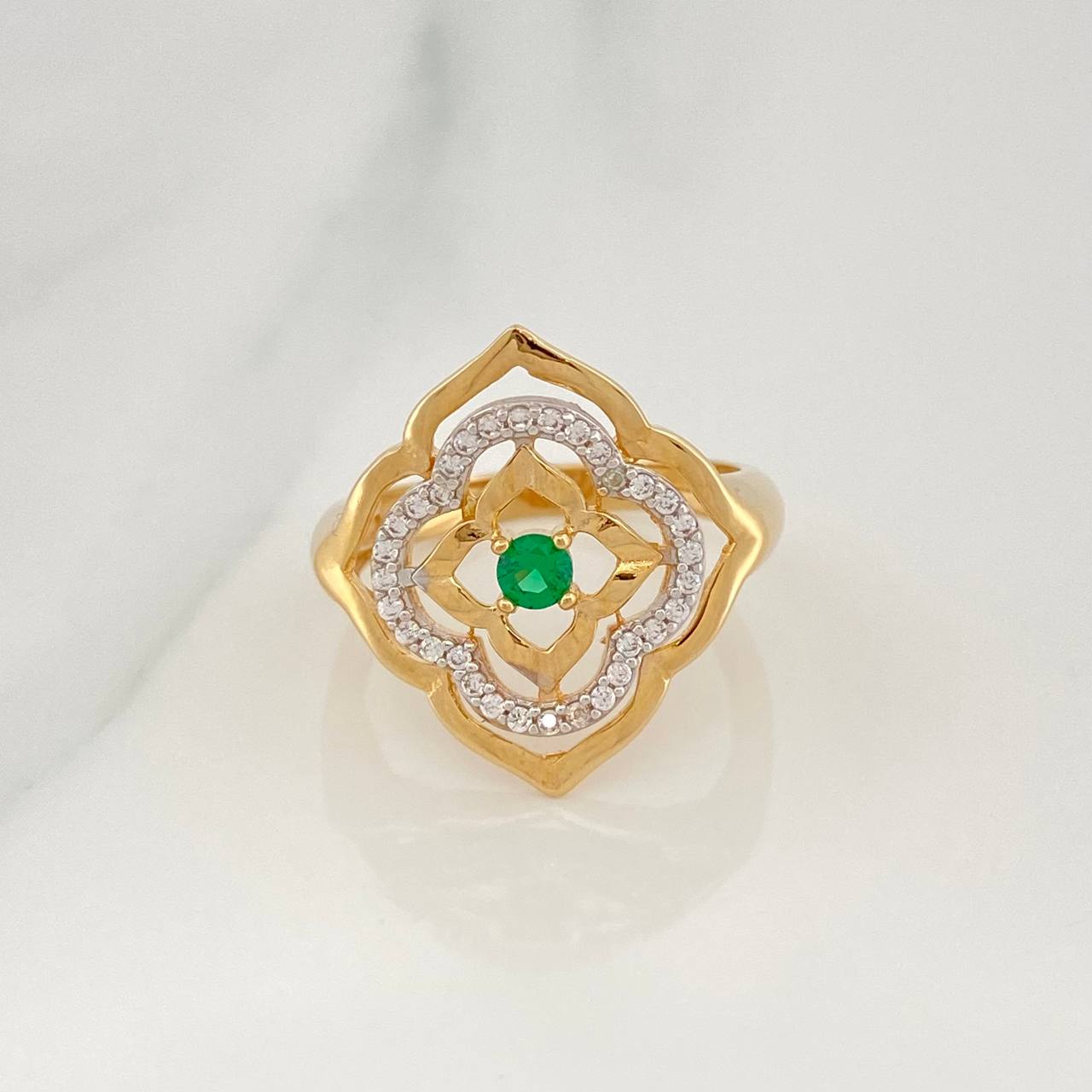 Spring Flower Ring 4.1 g / T6 Two-Tone Yellow White Gold 18K