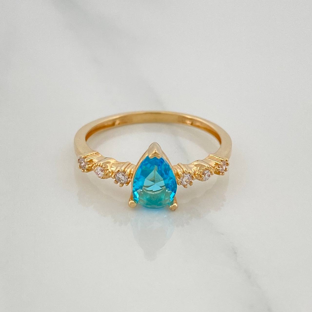 Anillo Halo Gota 2 g / T6 Oro Amarillo 18K