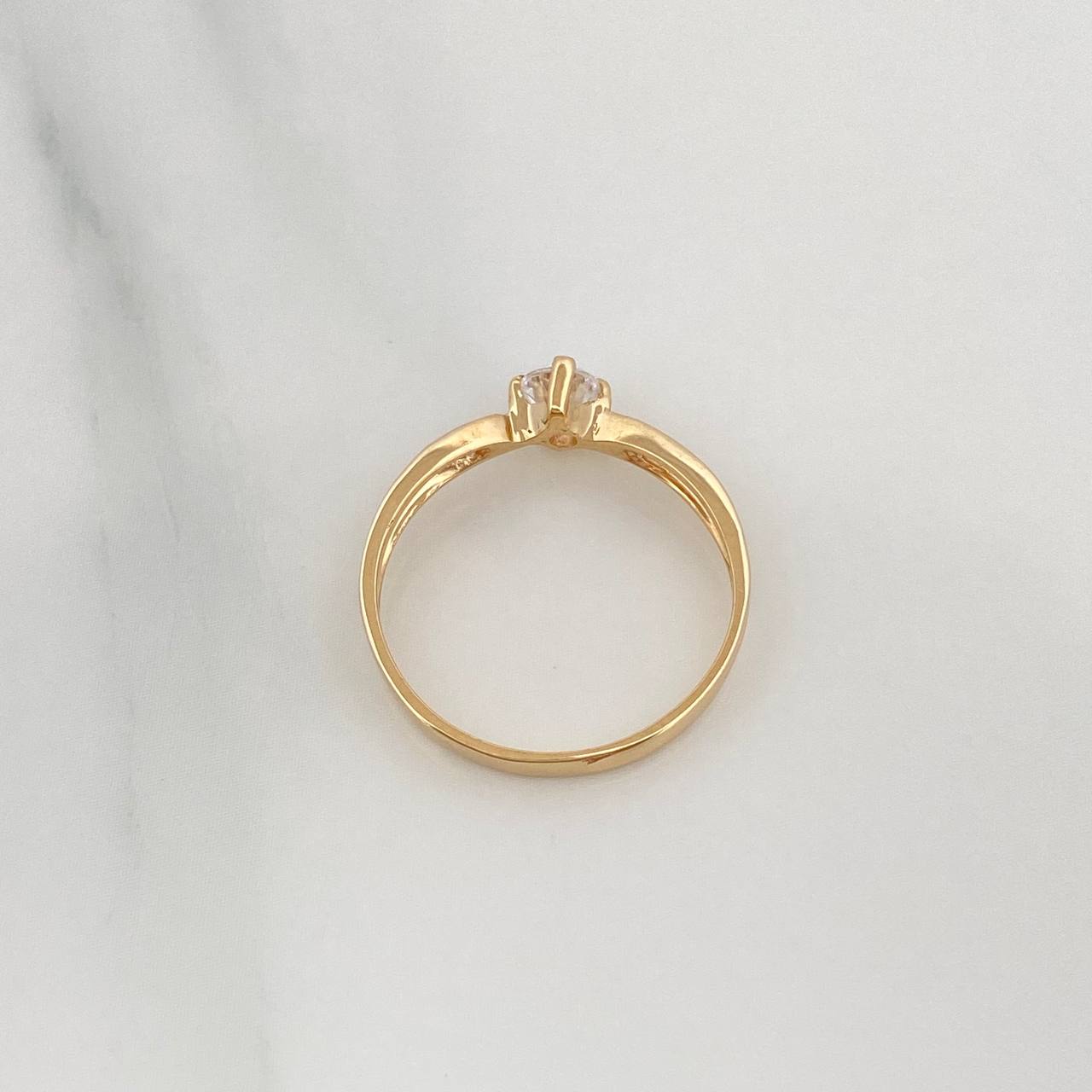 1.6 g Solitaire Ring / T5 1/4 Yellow Gold 18K