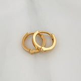 Hoop Earrings Smooth Hoop 1.2 g / 1/2 in 18K Yellow Gold