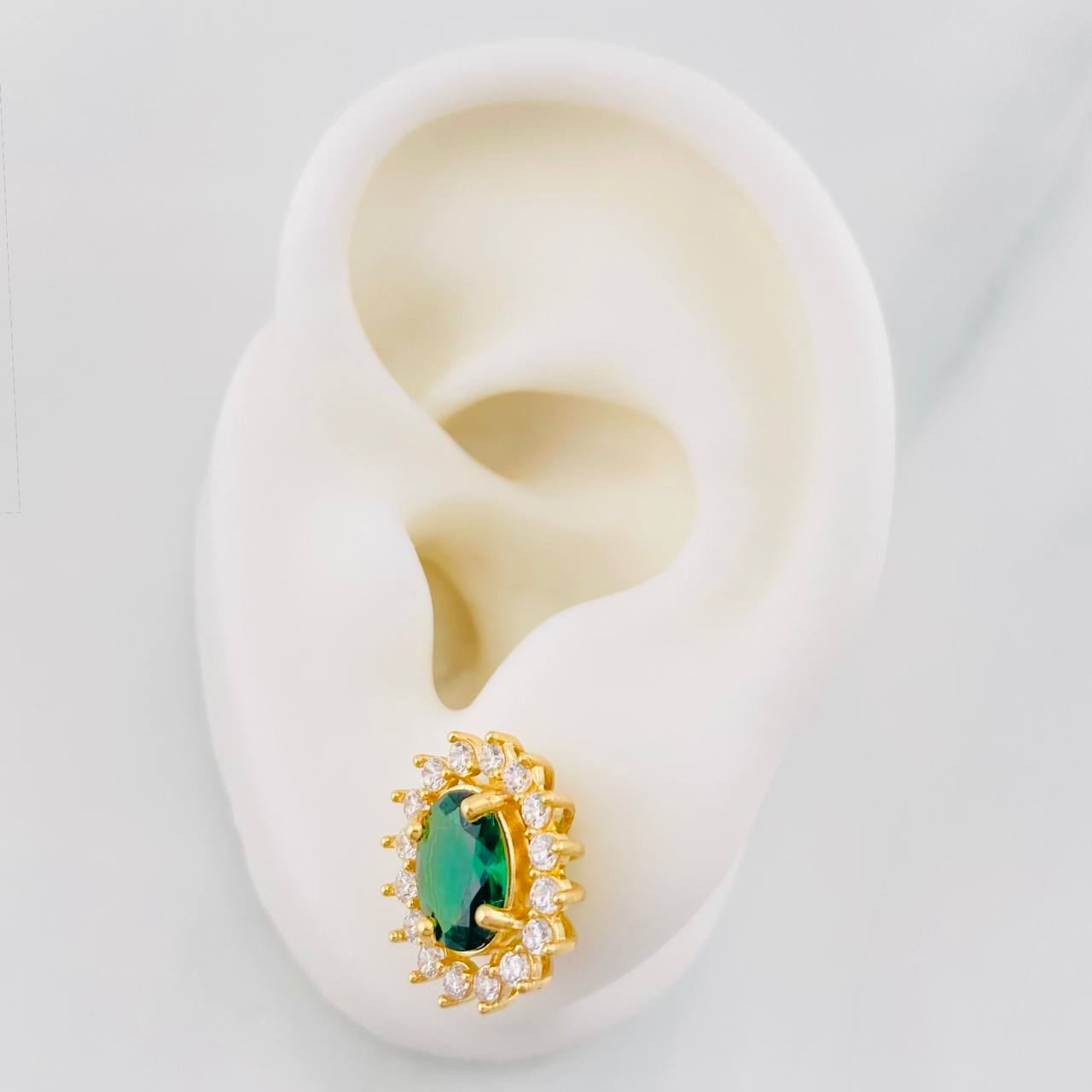Topos Halo Circulo 4.5g / in / 11.34mm Oro Amarillo 18K