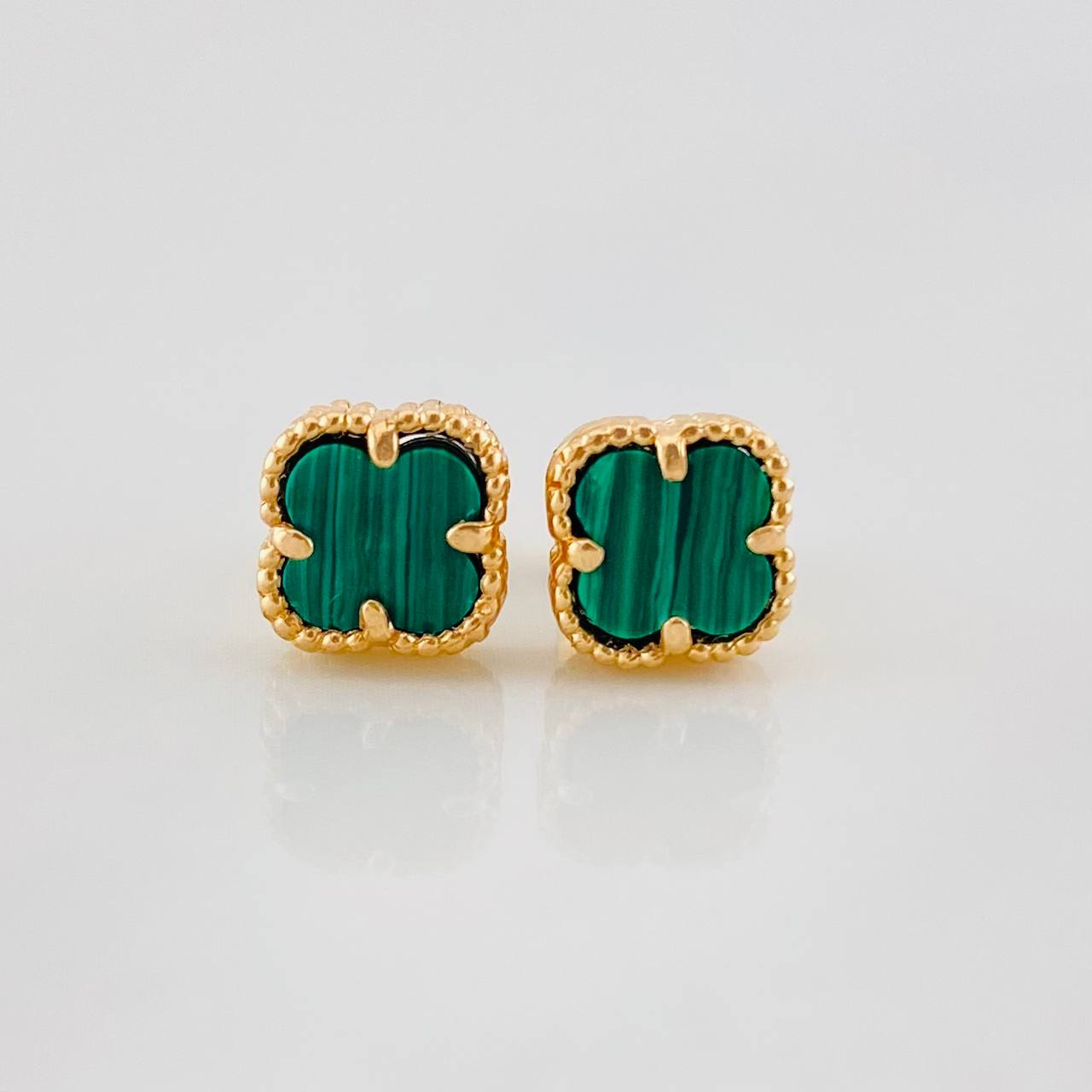 Topos Trebol 1.7g / in / 6.59mm Oro Amarillo 18K