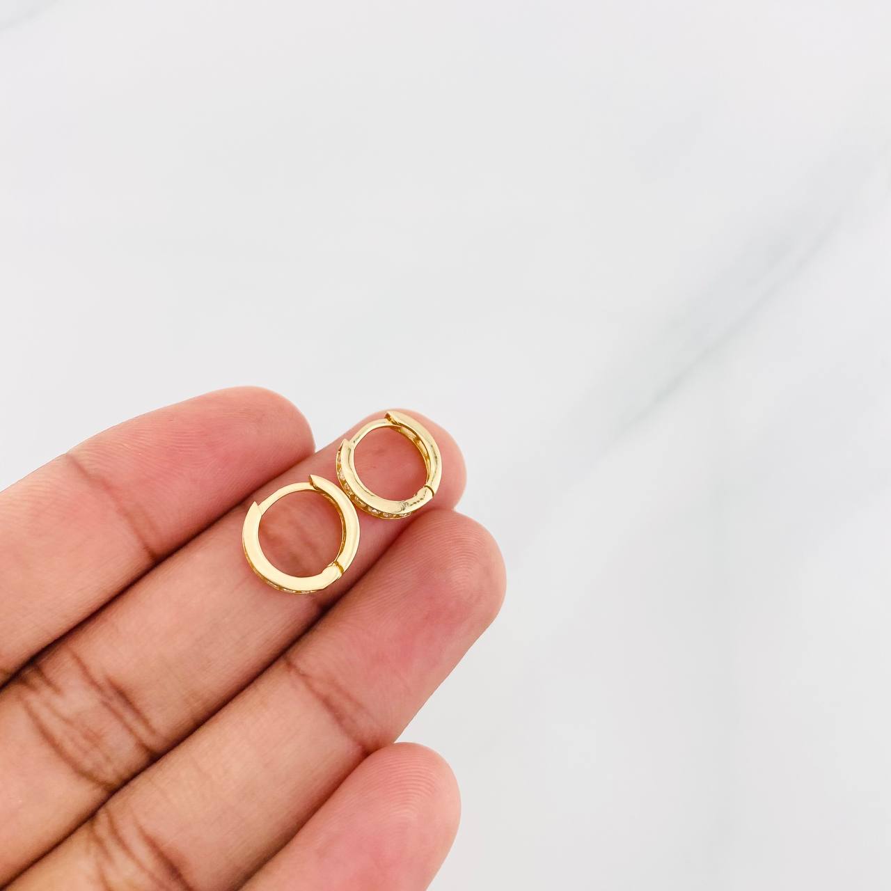 Candongas Carril 1.45g / 1/2 in Oro Amarillo 18K