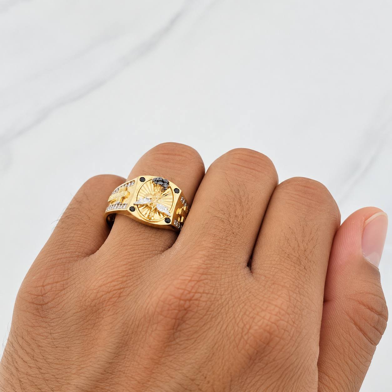 San Miguel Arcangel Ring 6g / T10 1/2 Three Golds 18K