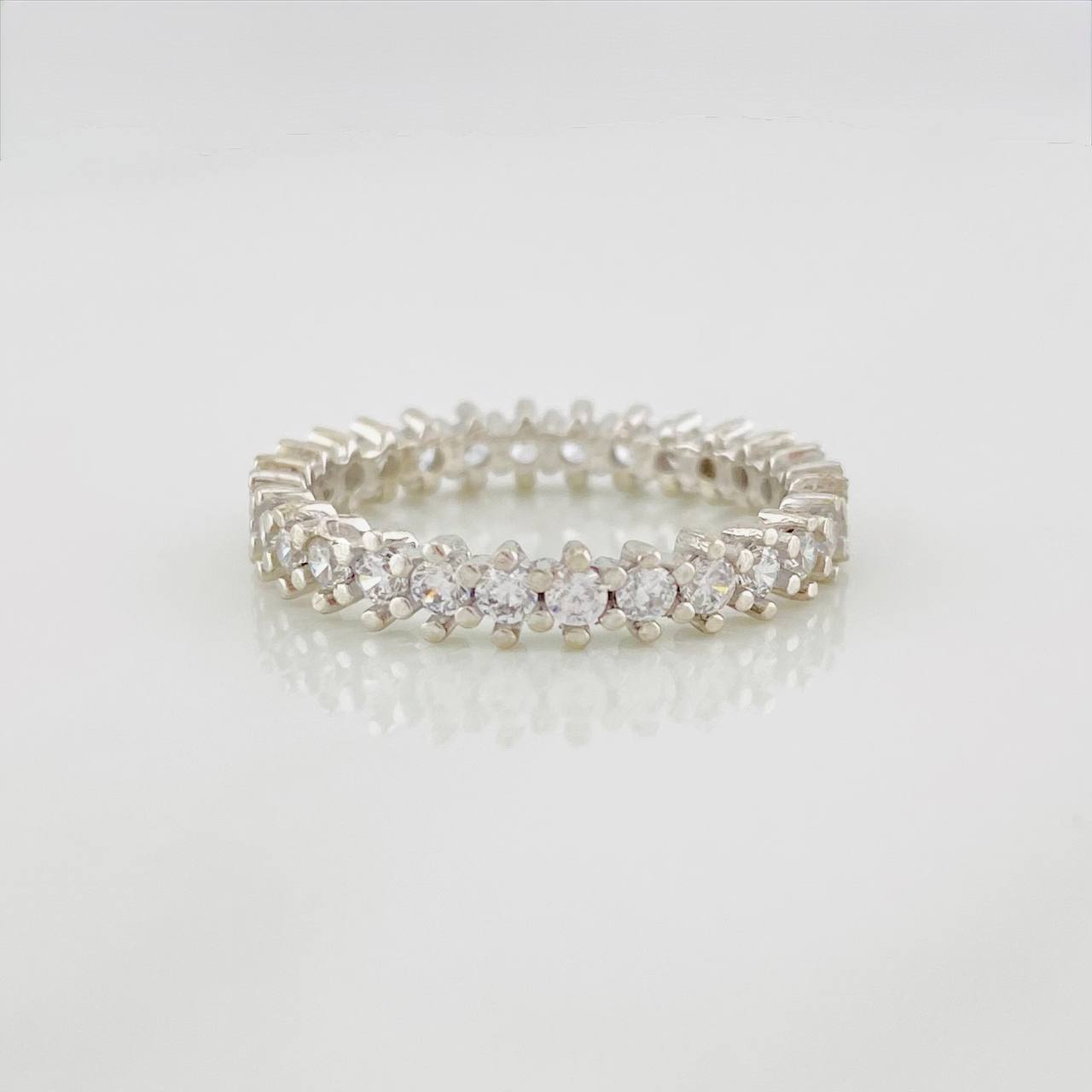 Churumbela Ring 2.8g / T6 1/4 18K White Gold