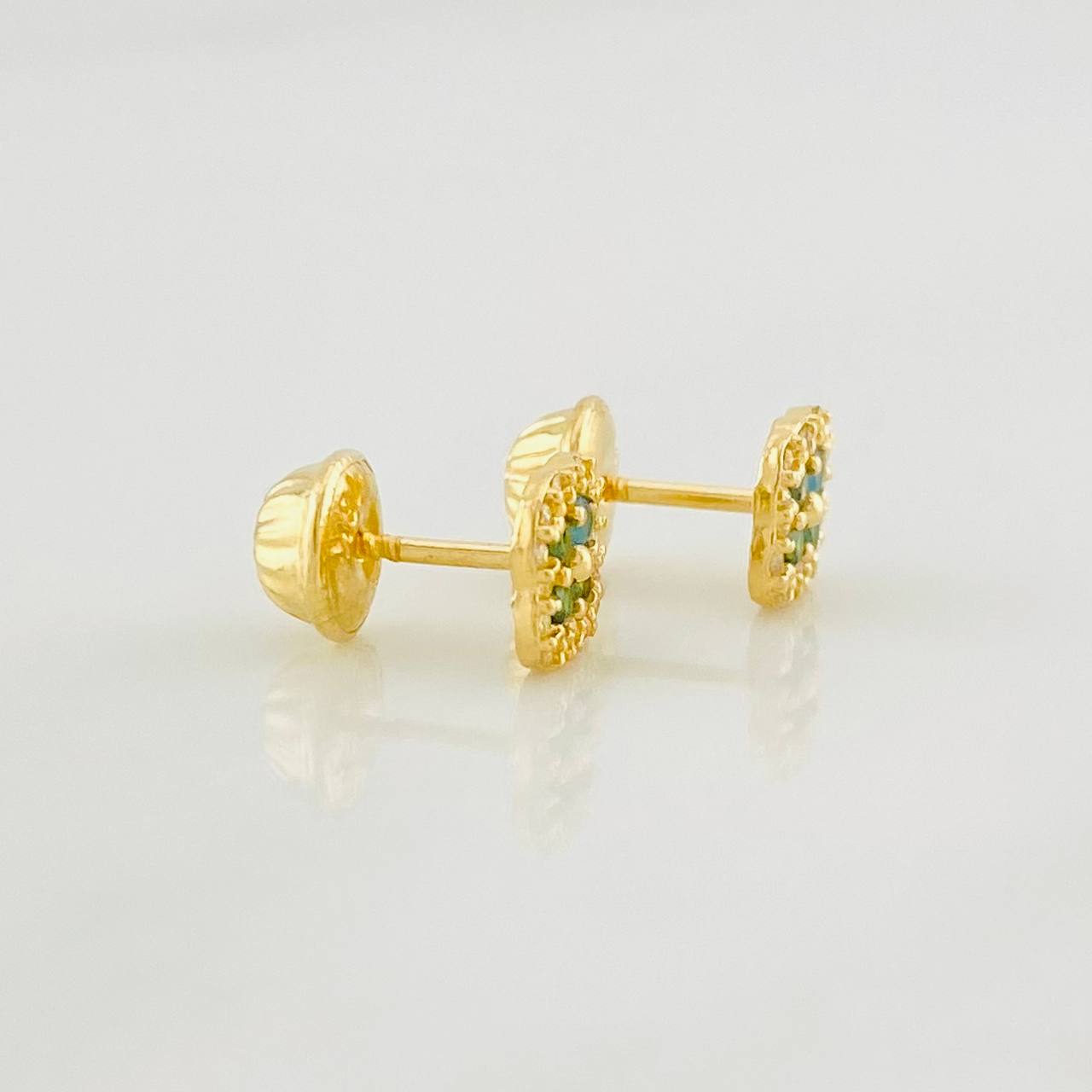 Topos Halo Trébol 0.9g / in / 5.6mm Oro Amarillo 18K