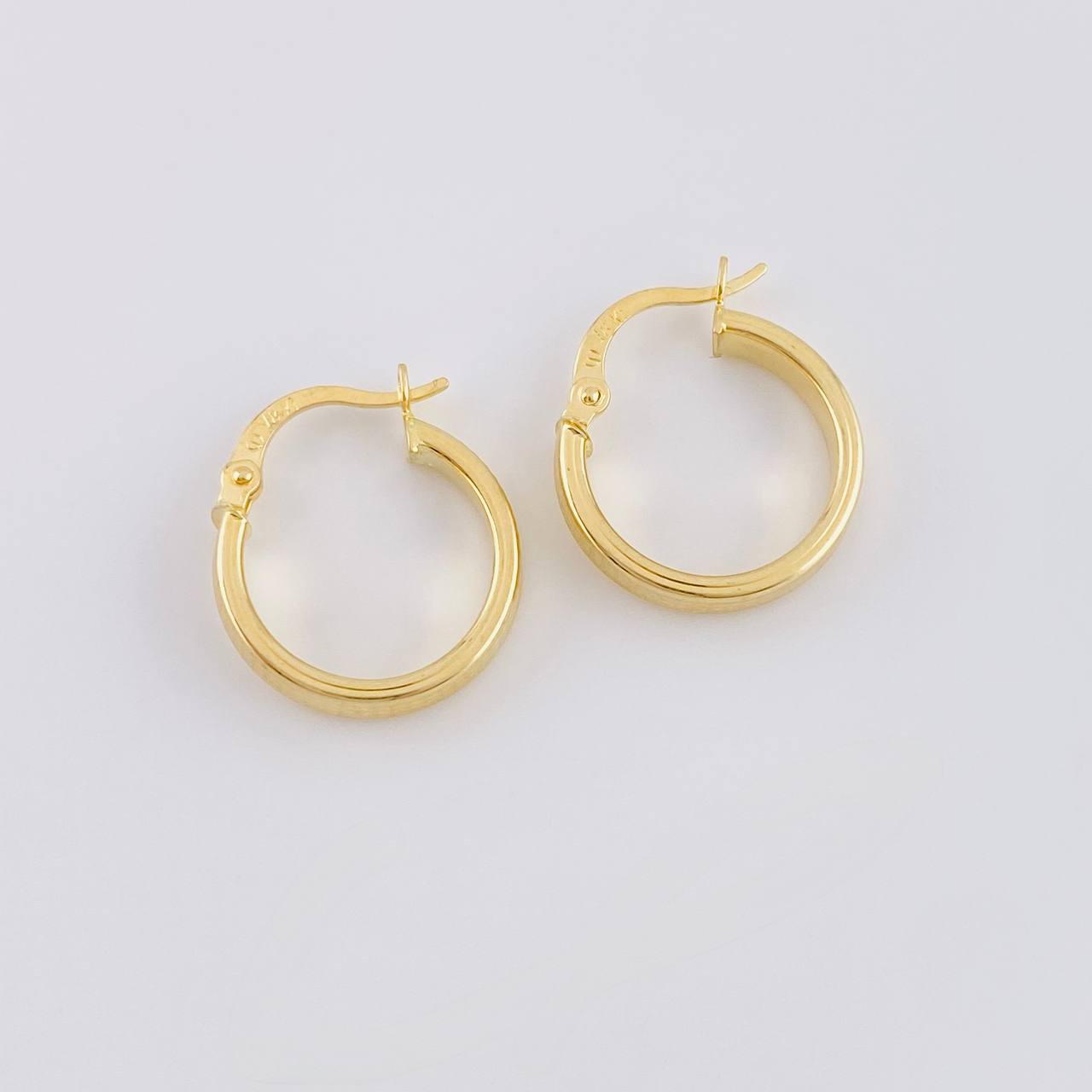Candongas Cuadriculares 1.5g / 1.8cm Oro Amarillo 18K