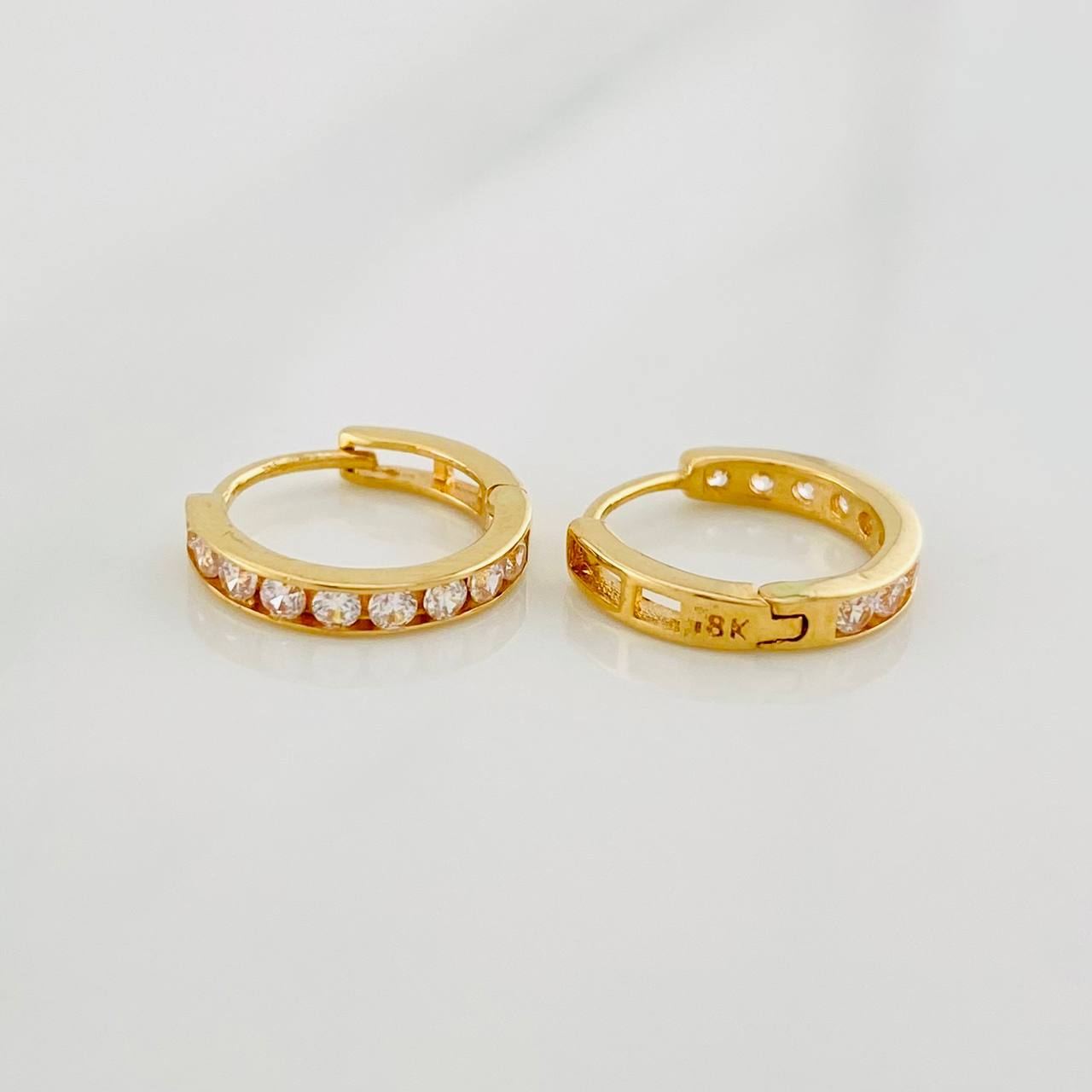 Hoop Earrings Carril 1.2g / 1/2 in Yellow Gold 18K