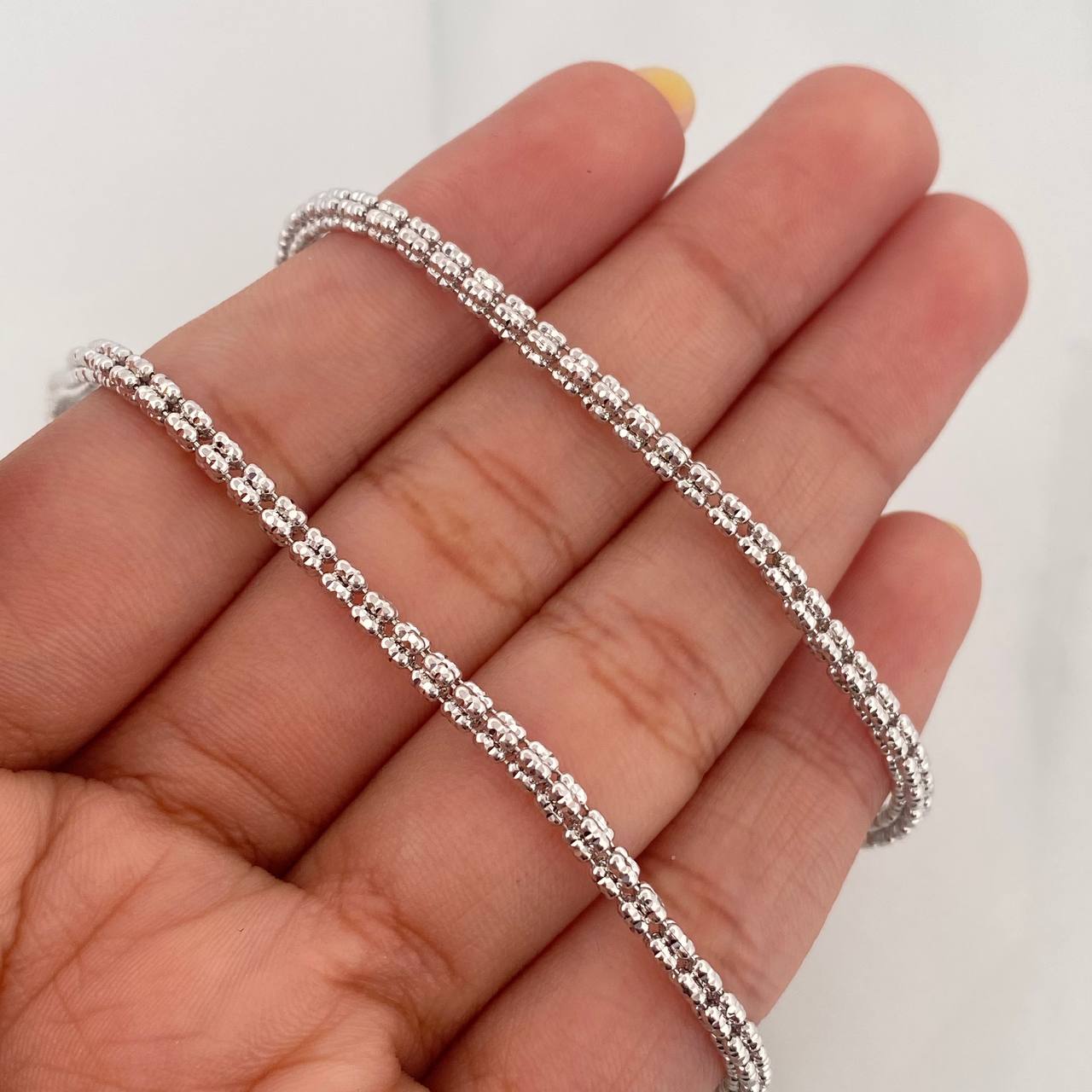 Ice Chain 15.75 g / 23 3/4 in / 2.2 mm 18K White Gold